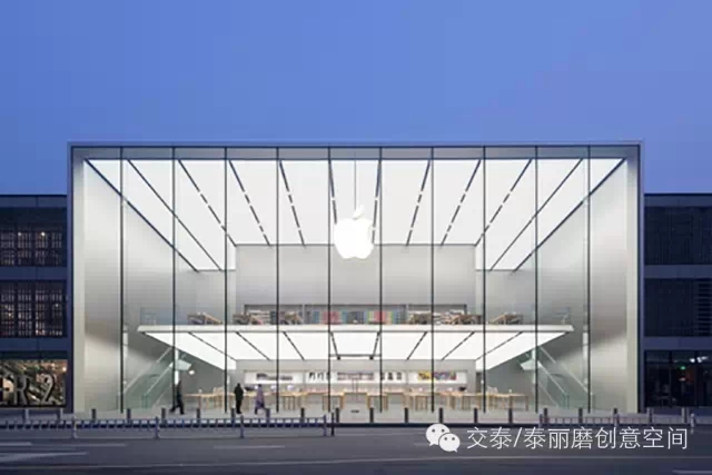苹果新店倾力打造极简主义